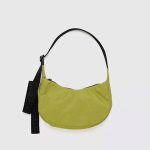 BAGGU: Lemongrass Small Crescent Bag🍋‍🟩